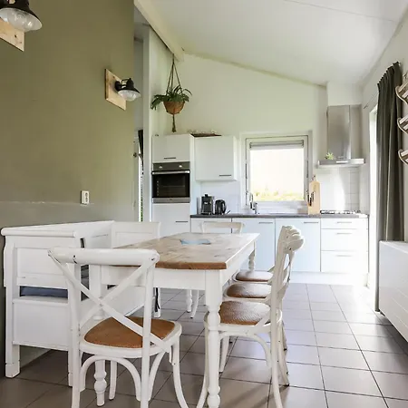 Apartment Rekerlande 274 Warmenhuizen