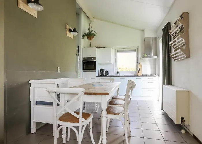 Apartment Rekerlande 274 Warmenhuizen